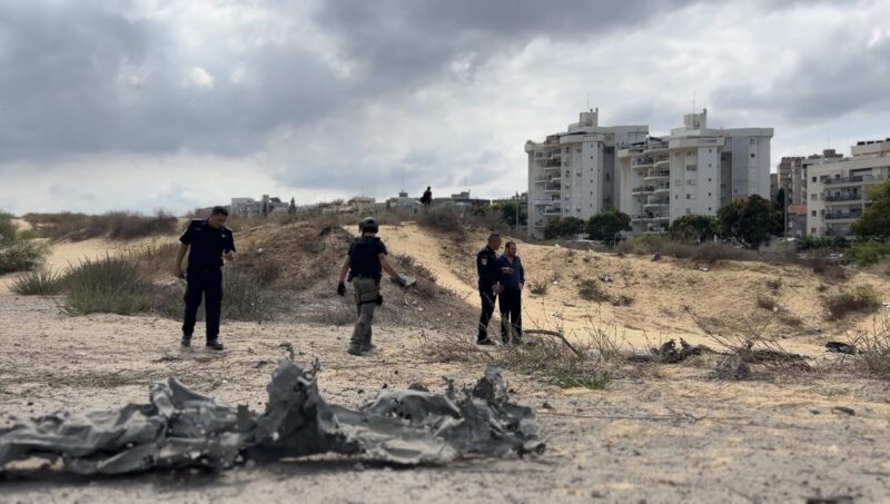 ראש העירייה, שי קינן בזירת הנפילה, צילום עיריית חולון